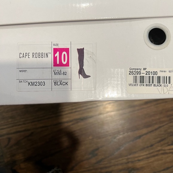 Boston Proper (Cape Robbin) Black Velvet Over the Knee Boots - Picture 2 of 6